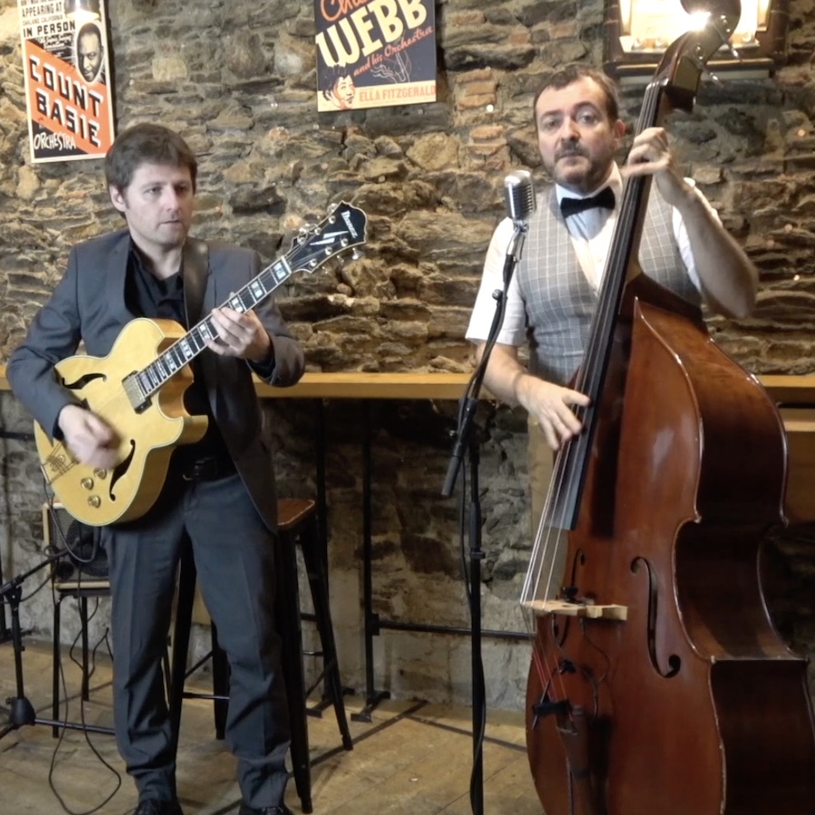 Chansons Swing et Jazz Manouche Monsieur Nours Duo guitare et contrebasse